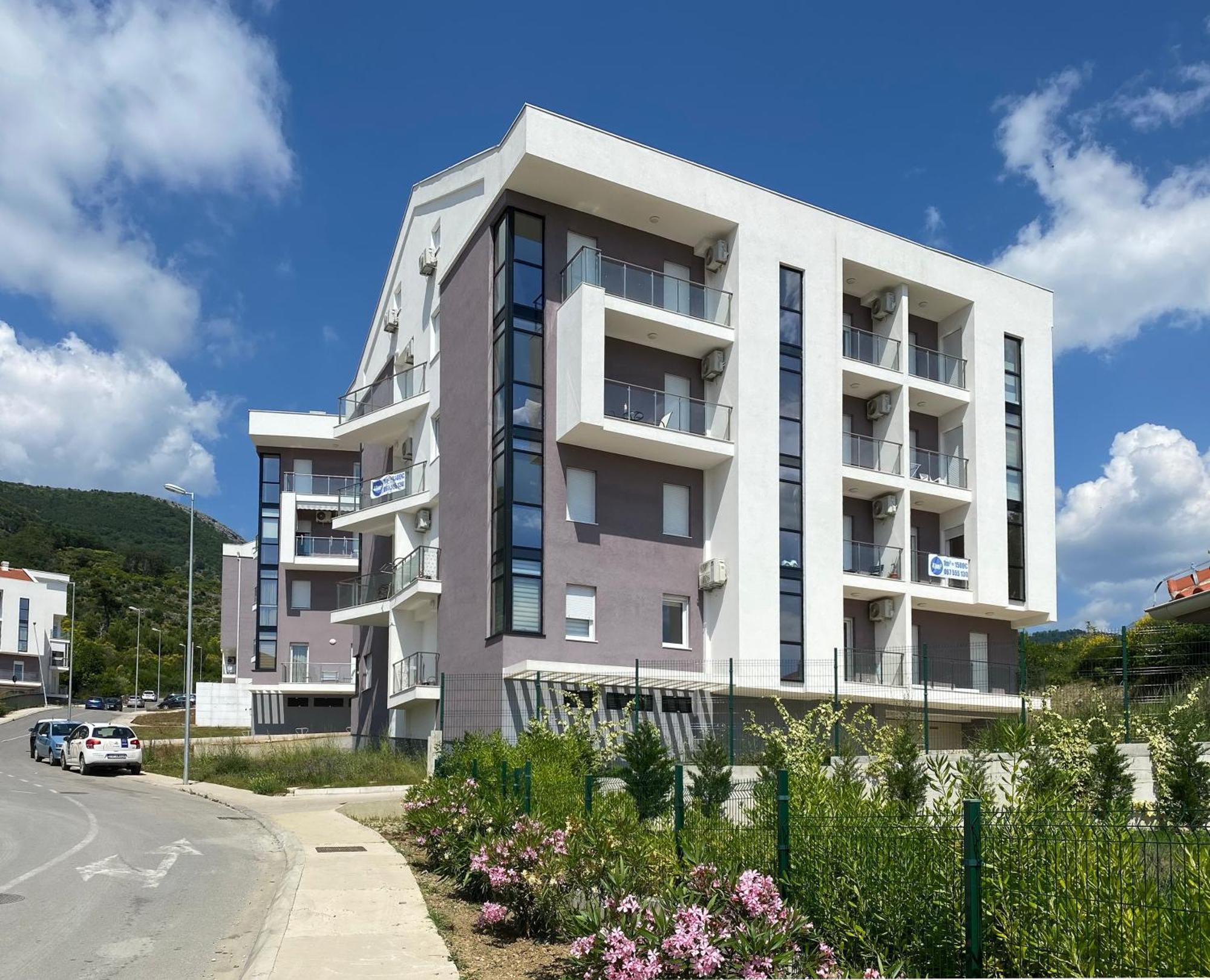 Apartment Sova Тиват Екстер'єр фото